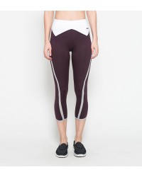 Averie Capri Pants Maroon