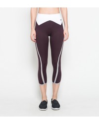 Averie Capri Pants Maroon